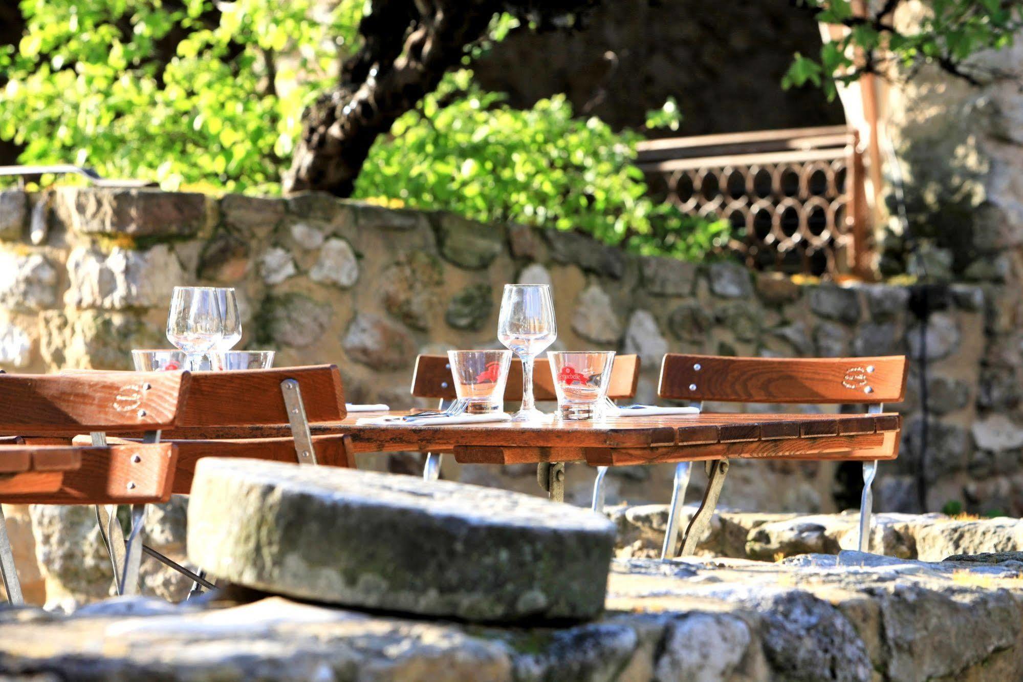 Domaine Les Mejeonnes Hotel Valaurie Buitenkant foto